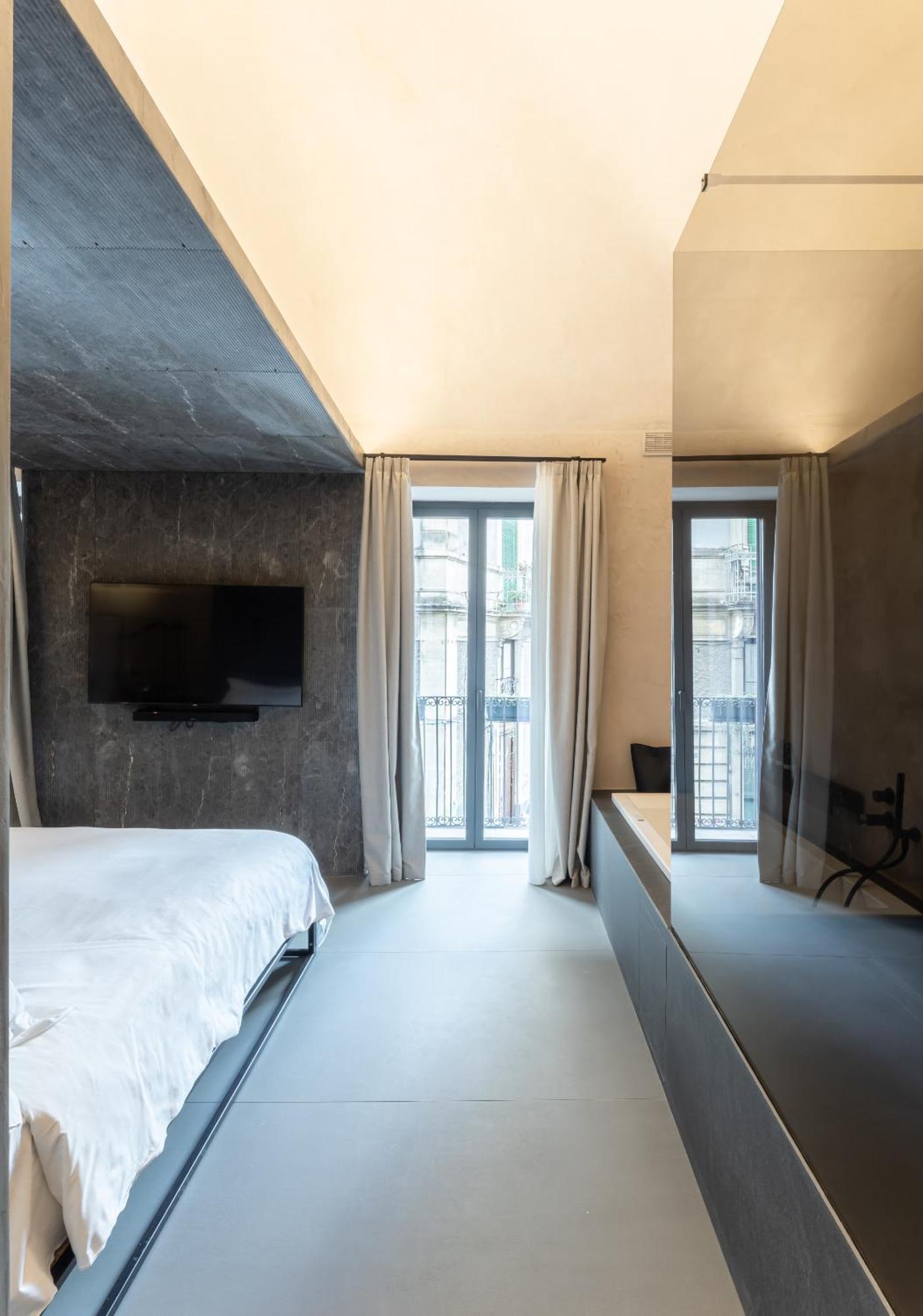 Terme Di Bacco - Design Apartaments And Spa カターニア エクステリア 写真
