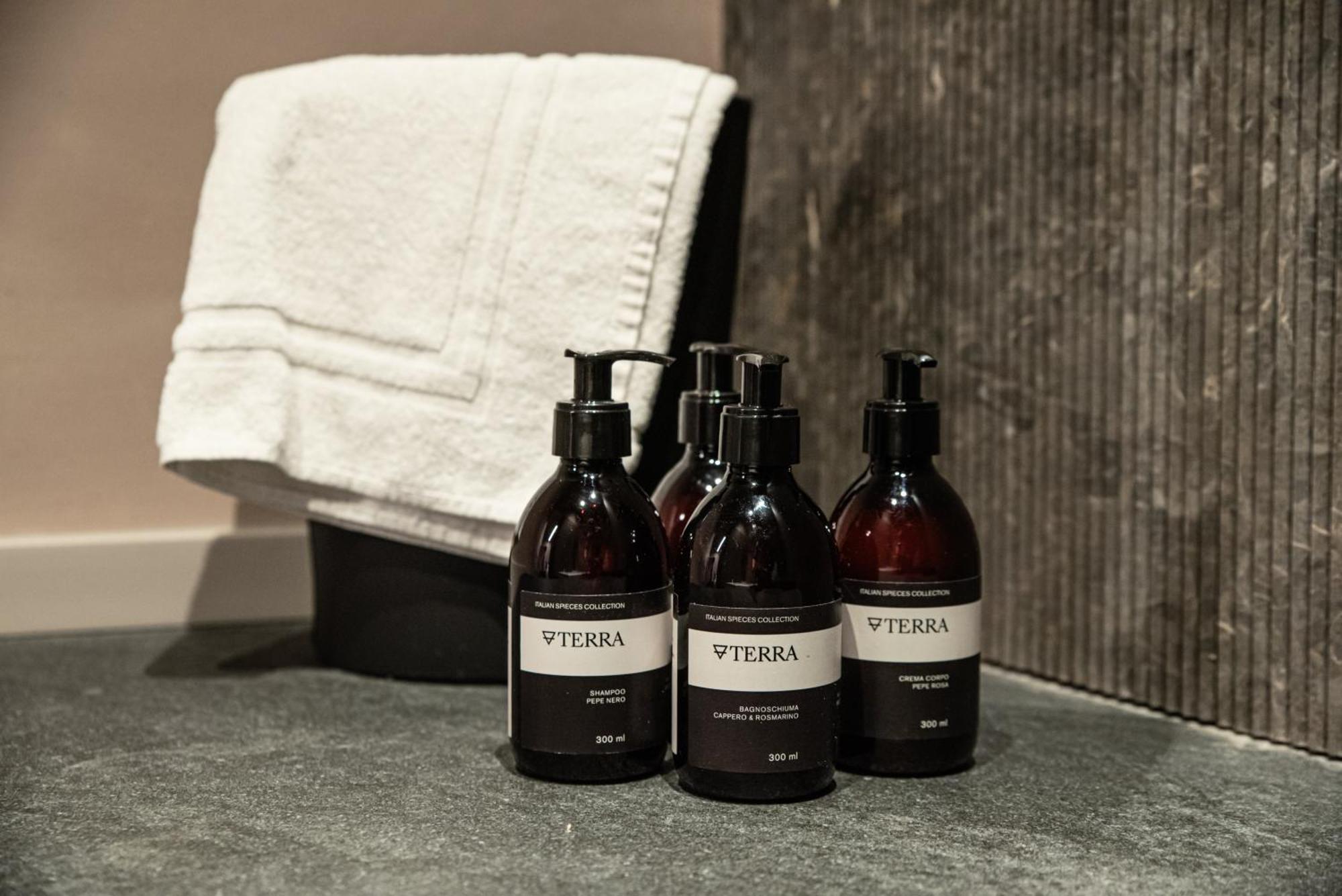 Terme Di Bacco - Design Apartaments And Spa カターニア エクステリア 写真